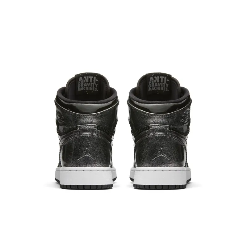 Jordan 1 Retro High Black Patent (GS) Black/Black-Anthracite-White (705300-017)