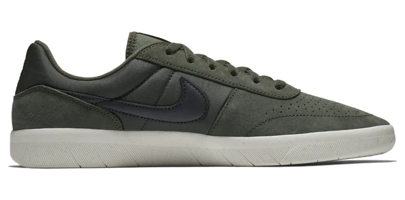 nike-team AH3360-301