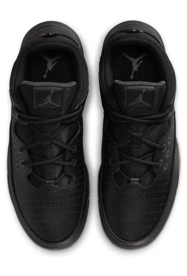 air-jordan-max-aura DZ4353-001