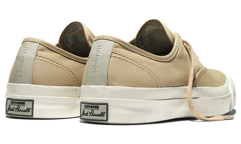 converse-sneaker 153065C
