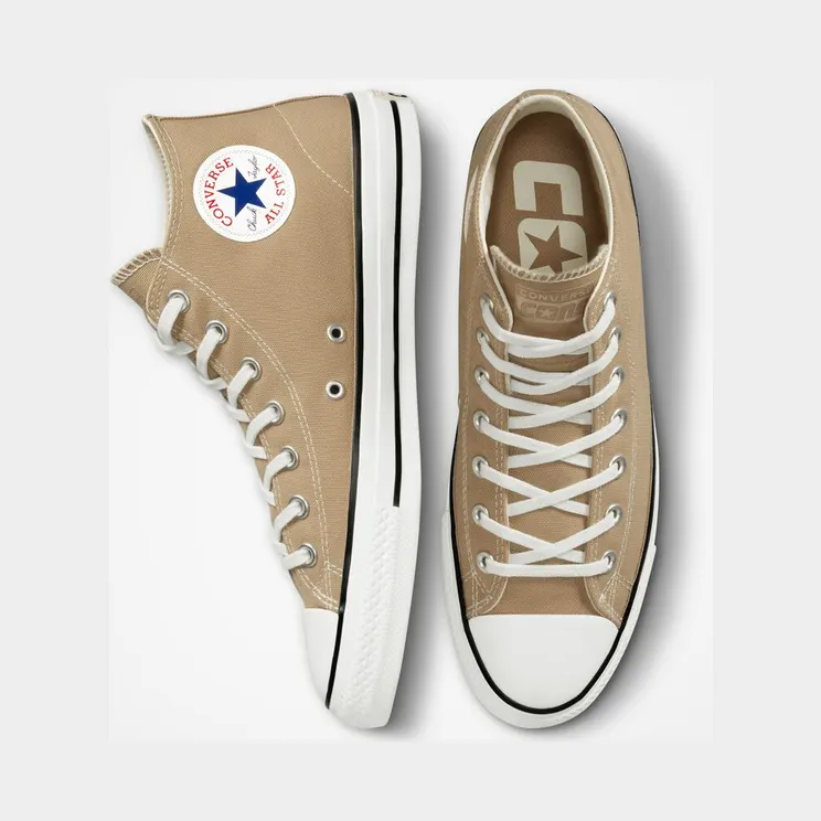 converse-chuck-taylor-all-star A02419C