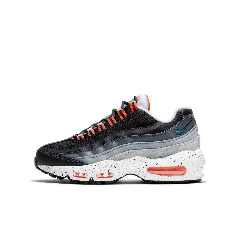 Nike Air Max 95 Recraft Black (CJ3906-008)