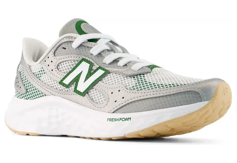 New Balance Fresh Foam Arishi v4 sneakers – Grijs (WARIS)