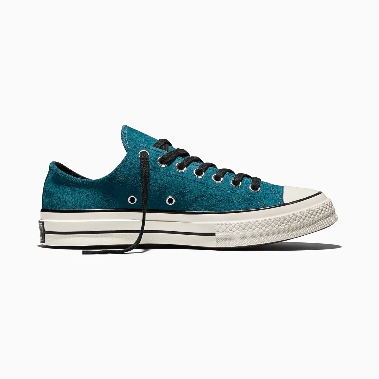 converse-chuck-taylor-all-star A15982C