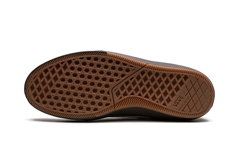 Vans Crockett High Decon “Quasi Skateboards x Gilbert” (VN0007QVTBD)