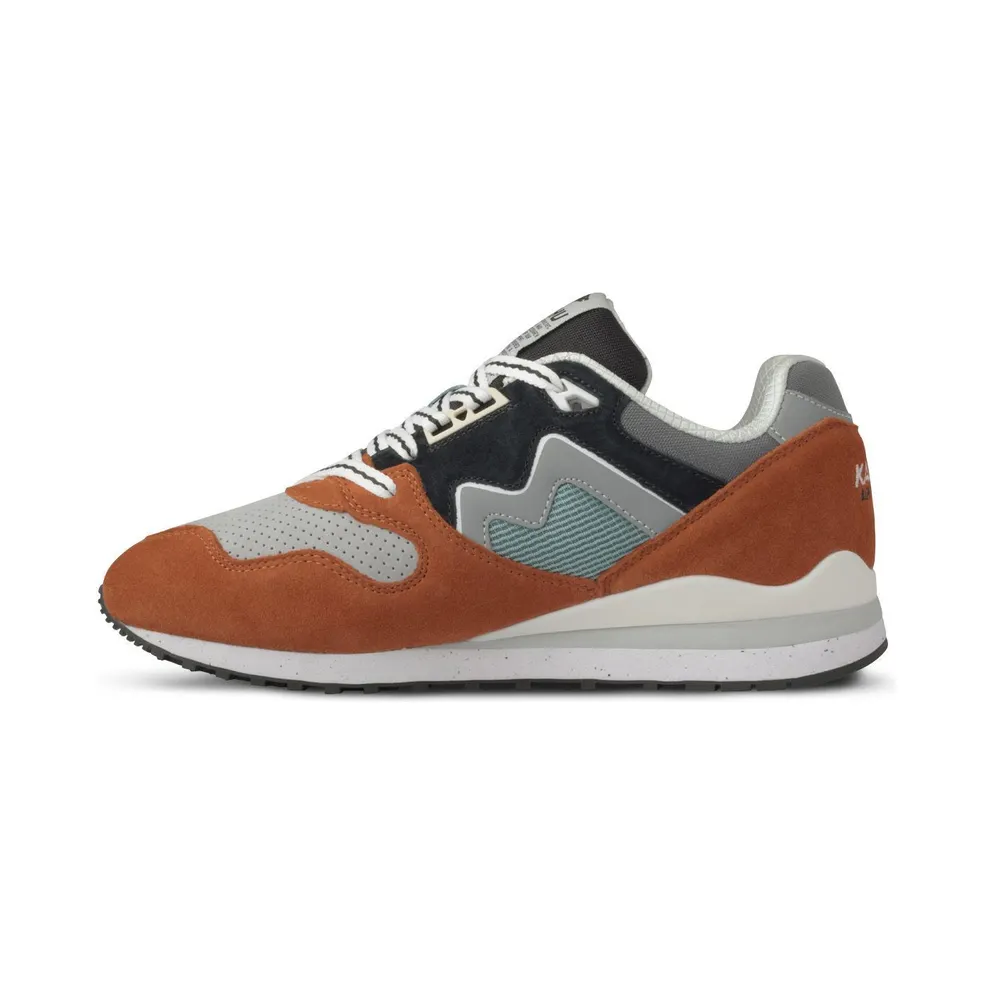 Karhu Synchron Classic Cinnamon Stick / Jet Black (F802654)