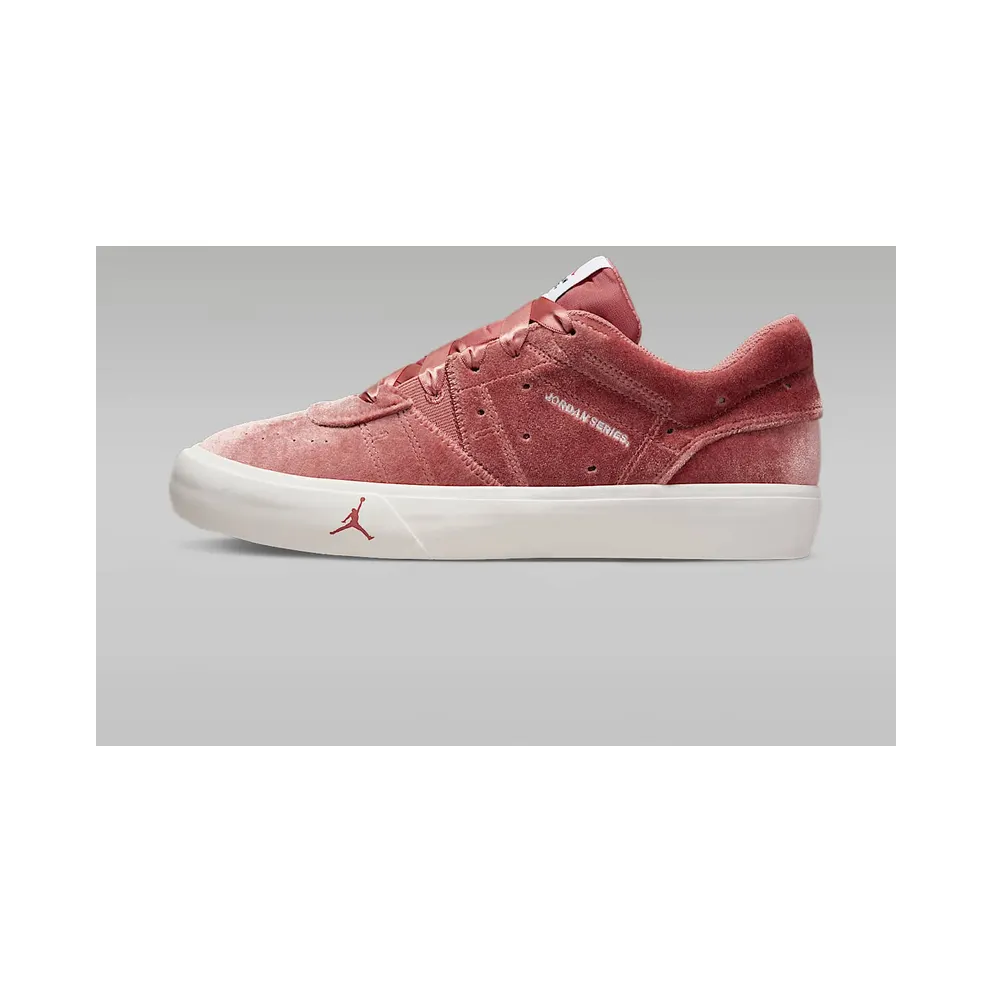 Jordan Series .05 SE Low Pink (DZ7737-600)