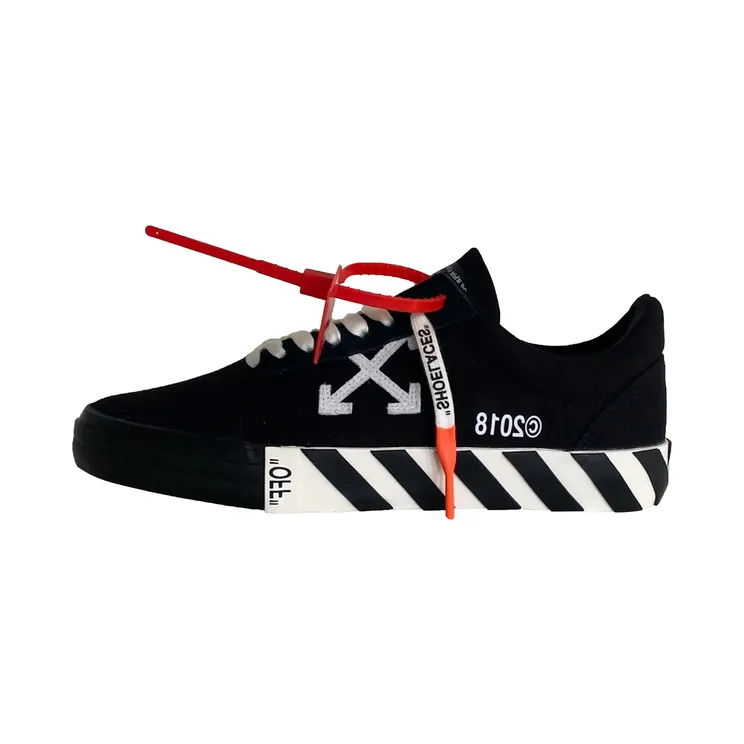 OFF-WHITE Vulc Low Black (Updated Stripes)