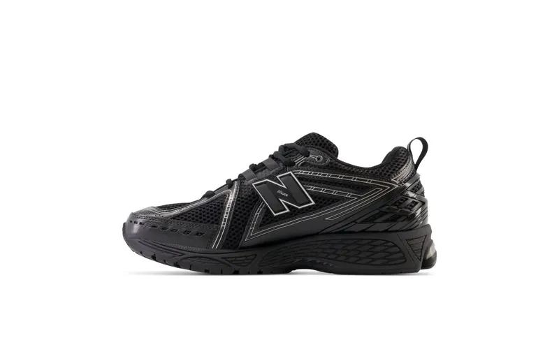 New Balance 1906R Black Silver (M1906RCH)