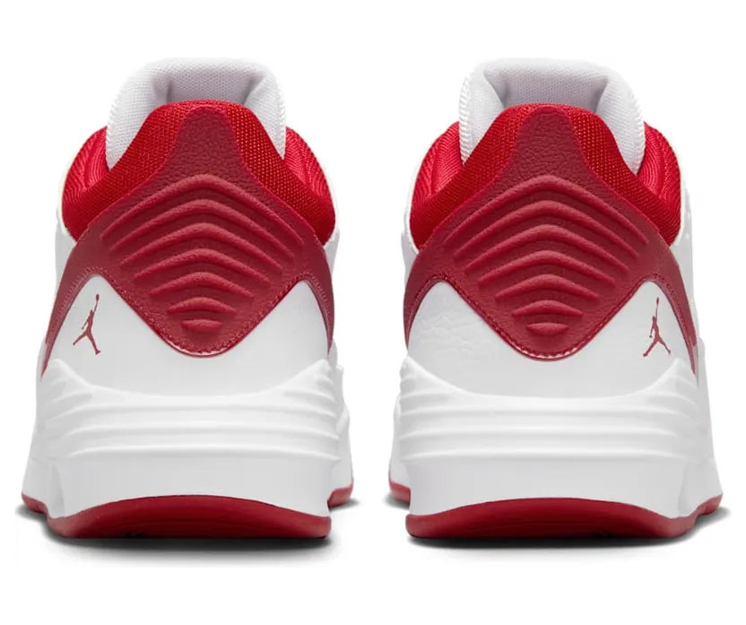 air-jordan-max-aura DZ4353-106