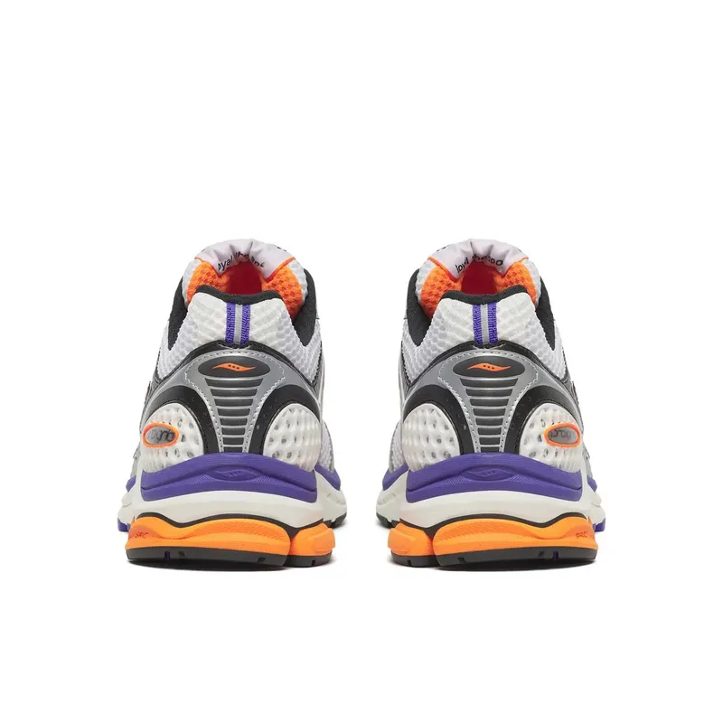 Saucony ProGrid Triumph 4 “White Turmeric” (S70704-22)