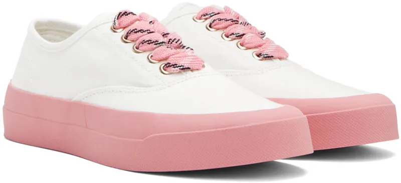 Maison Kitsuné White & Pink Olympia Le-Tan (IU04740WW9000)