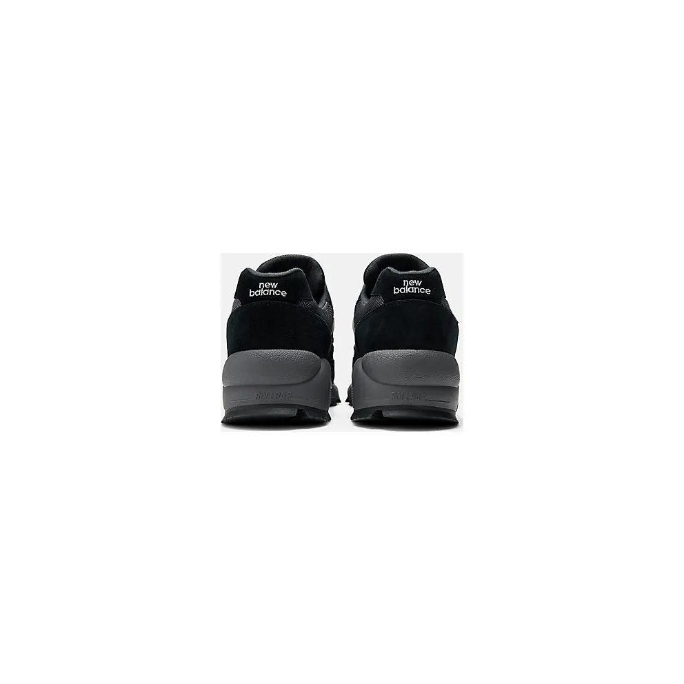 New Balance 580 Gore-Tex Black Magnet (MT580RGR)