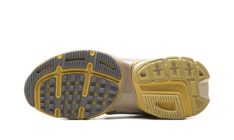 Nike V2K Run “Gore-Tex White Light Bone” (FZ2622-100)