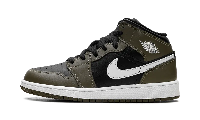 Jordan 1 Mid GS “Black White Olive” (DQ8423-092)