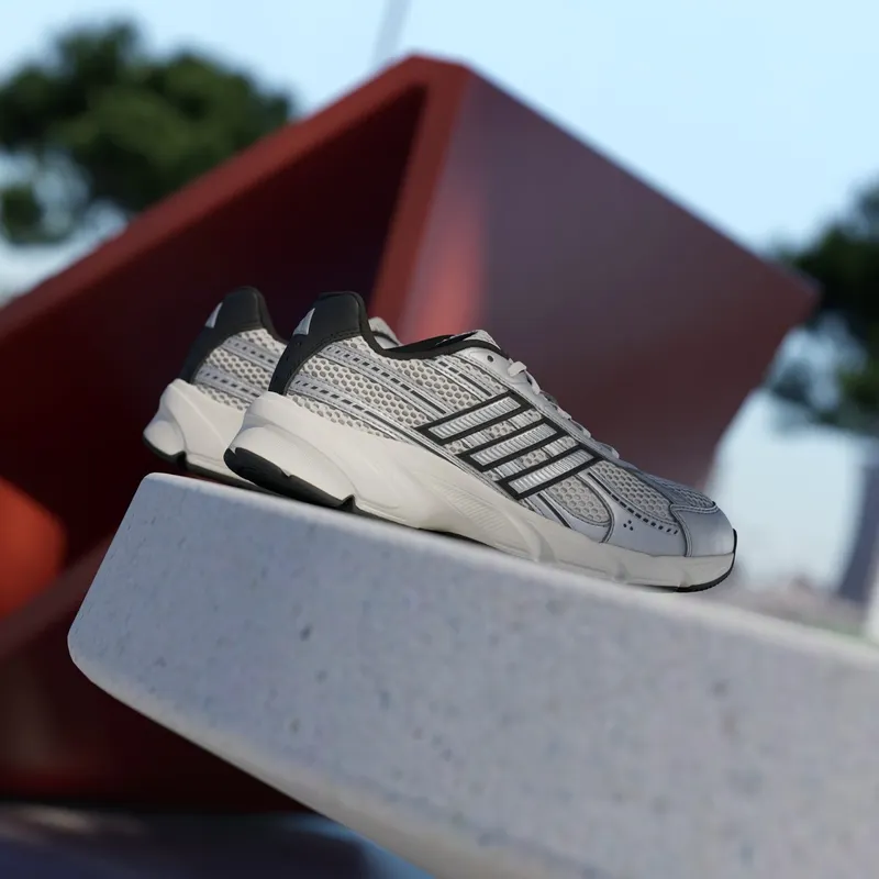 Adidas TECHNOCHAOS 2000 Shoes Chalk White / Silver Metallic / Core Black (HQ7289)