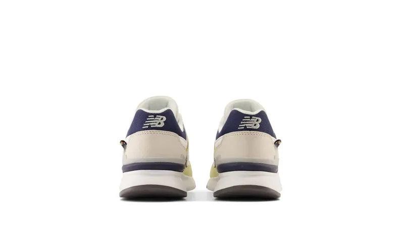 New Balance 997H Cordura Sand Navy (CW997HSF)
