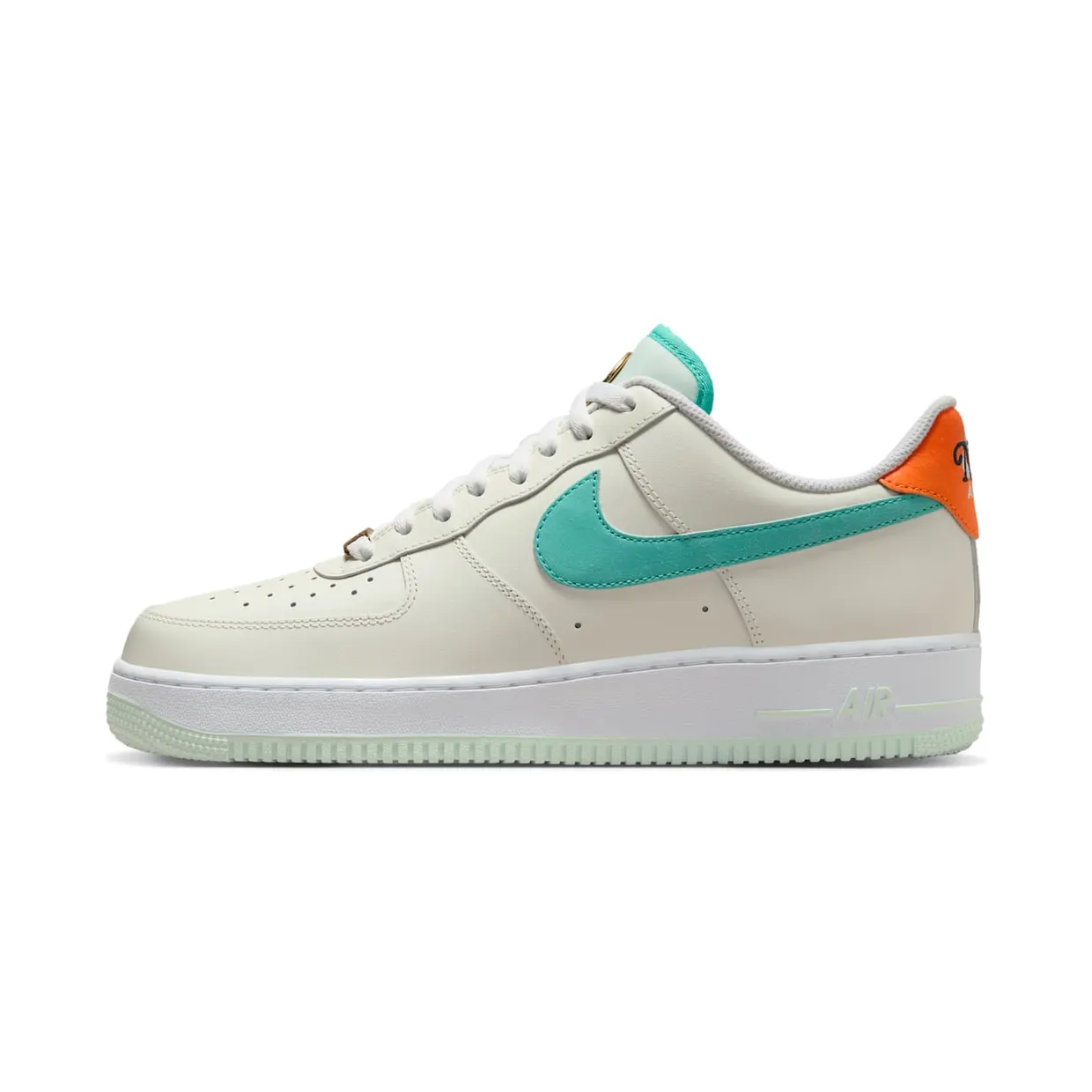 nike-air-force HM3728-131