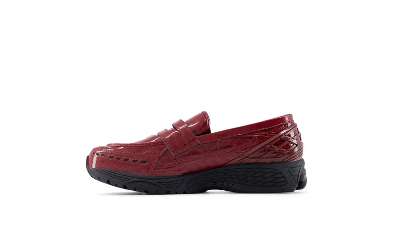 New Balance 1906L “Red Croc” (U1906LCS)
