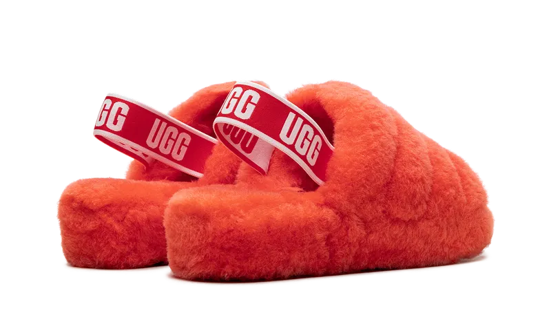 Ugg Fluff Yeah Slide “Red Currant” (1095119-RCRR)