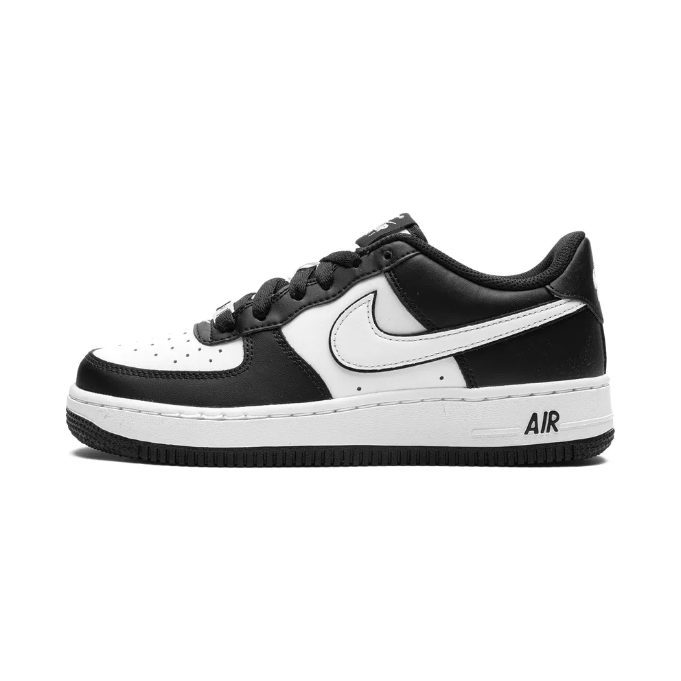 Nike Air Force 1 Low GS “Panda” (DV1621-001)