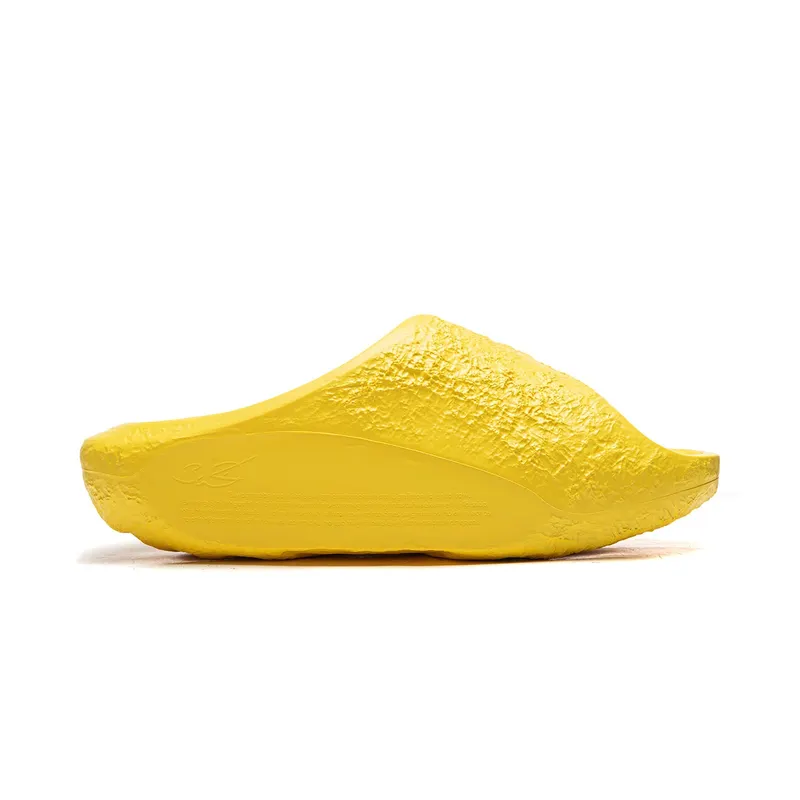 Li-Ning “Yellow” (ABTW003-3)