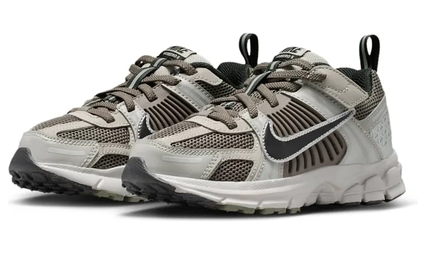 nike-vomero HF6999-010