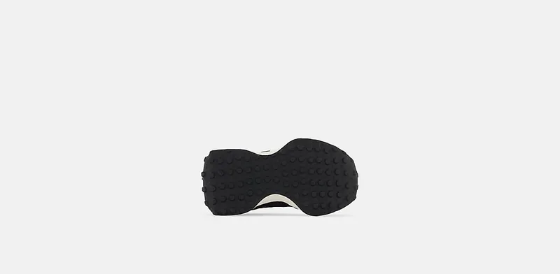 New Balance New Balance Black/White (IH327GS)