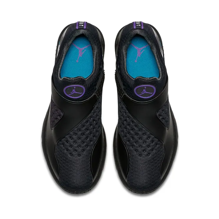 jordan-trainer 888122-018