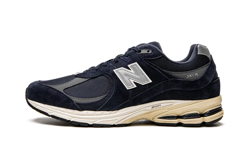 New Balance 2002R “Eclipse” (M2002RCA)