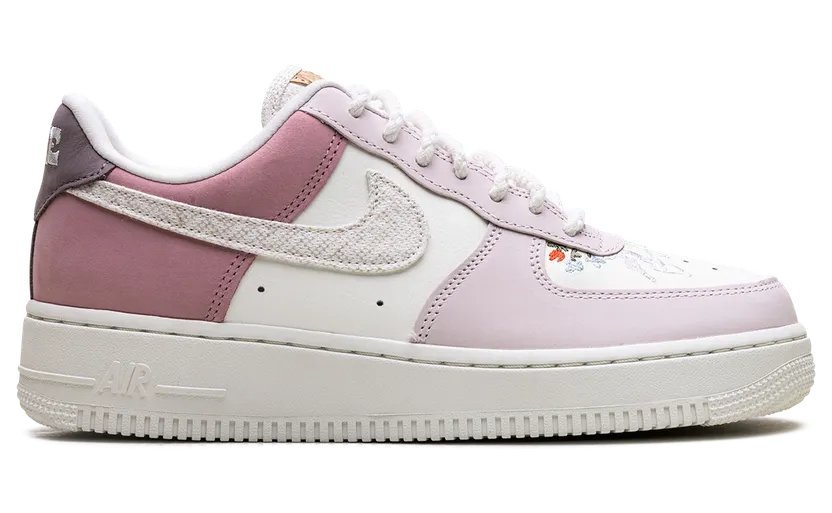 nike-air-force IB8874-111