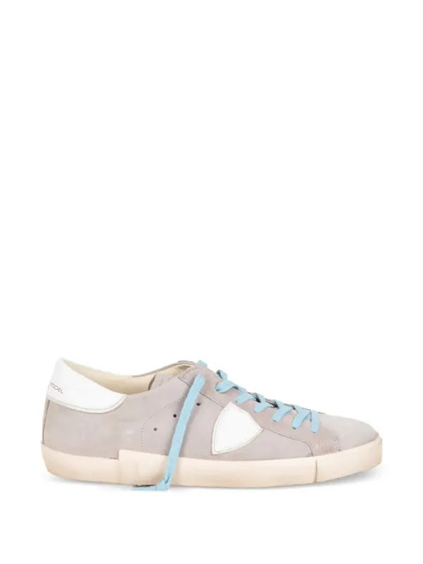 Philippe Model Paris aus Wildleder mit Logo-Patch – Grey (PRSXLOWPRLUXS18)