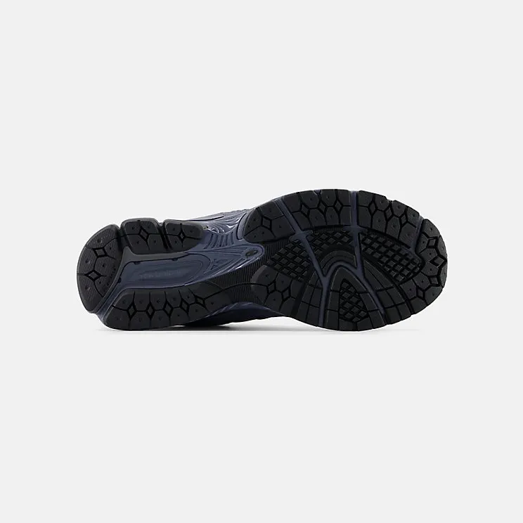 new-balance-2002r M2002RPH