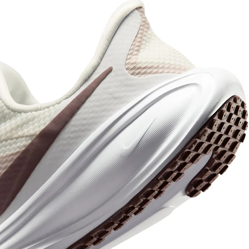 Nike Revolution Phantom / White / Silt Red / Tattoo (HQ2415-002)