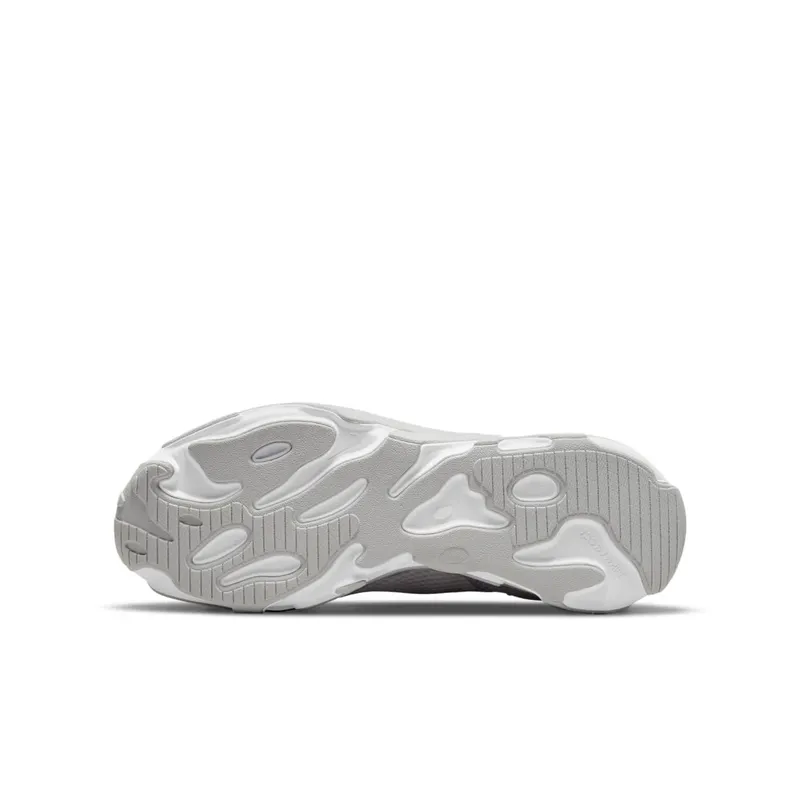 Nike React Live Older Kids’ White (CW1622-102)