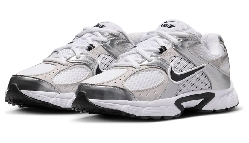 nike-v5-rnr HQ6411-100