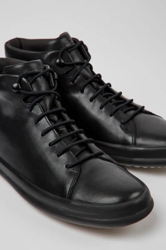 Camper Chasis Stiefel – Black (K300236004)