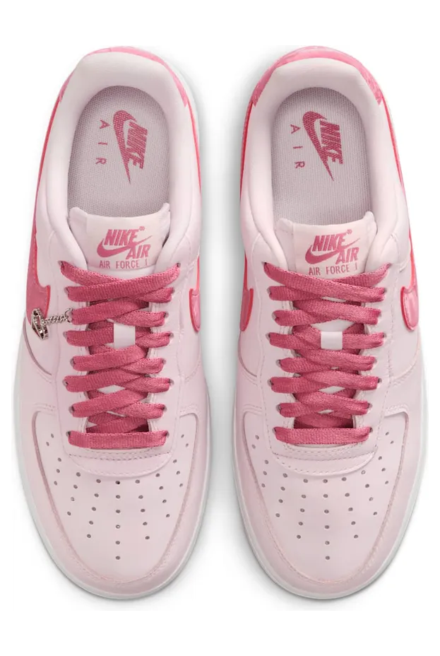 nike-air-force IO8755-600