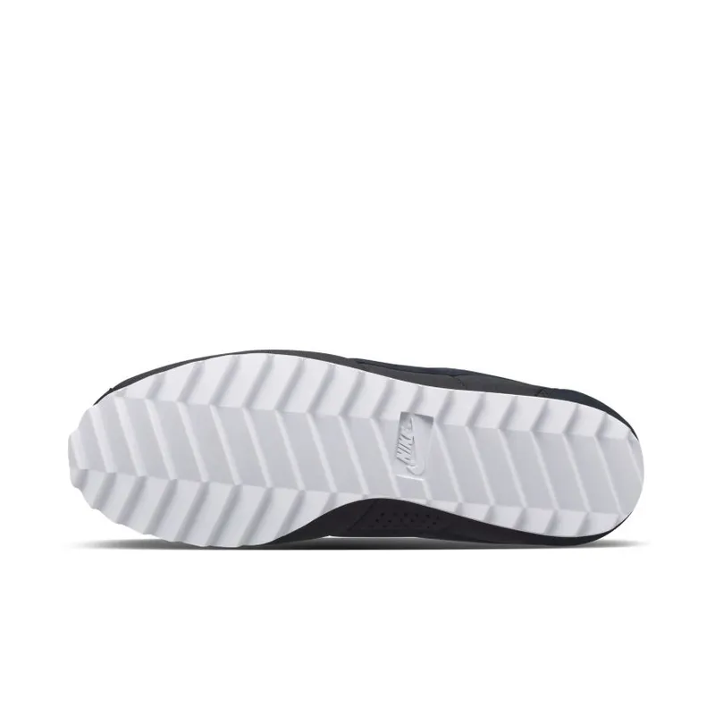 Nike Classic Cortez Shark Big Tooth Black Showstopper (2015/2017) Black/White-Black (810135-010)
