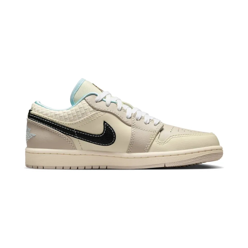 Jordan 1 Low SE Sanddrift Glacier Blue (HQ3440-101)