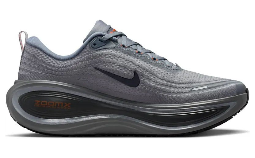nike-vomero-plus HV8150-014