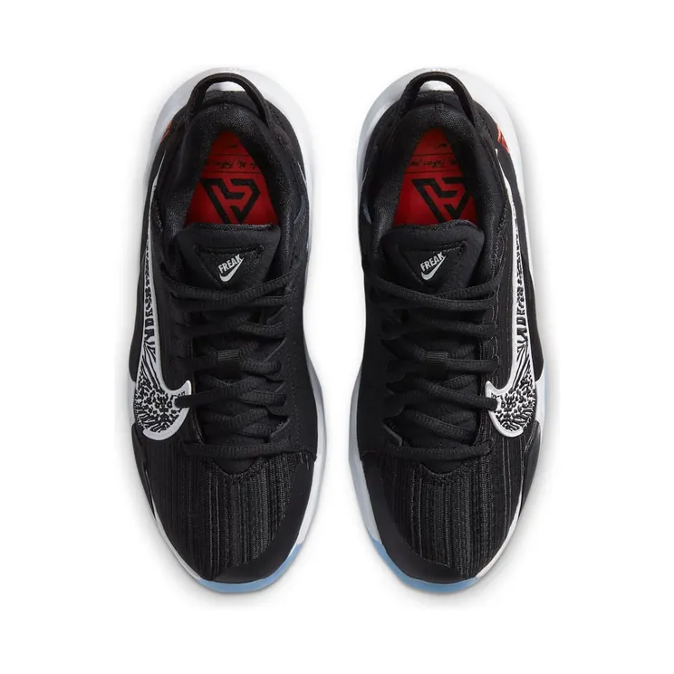 nike-zoom CN8574-001