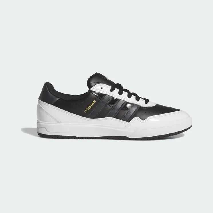 adidas Tyshawn II “Core Black / Carbon / Cloud White” (KK2980)