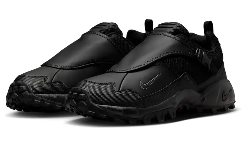 nike-acg HM7133-002