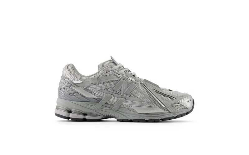 New Balance 1906A “Concrete Silver Metallic” (M1906AG)