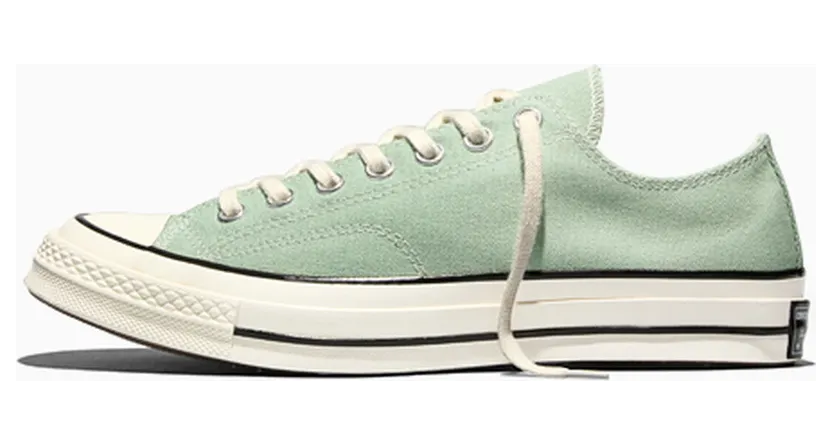 converse-chuck-taylor-all-star A15976C