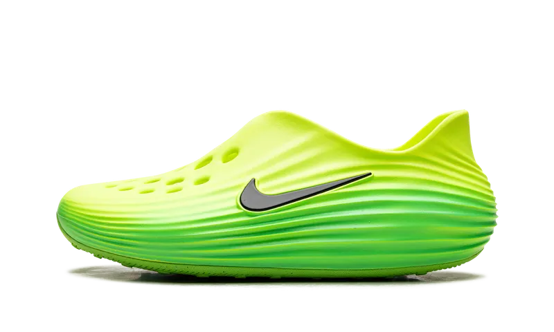 Nike ReactX Rejuven8 “Green Strike” (HV5060-300)
