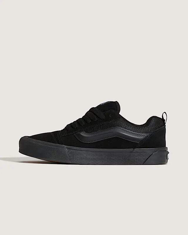 Vans Knu Skool “Triple Black” (VN0009QCBKA)
