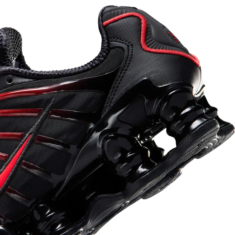 Nike Shox Black / Black / Light Crimson (IO4645-004)