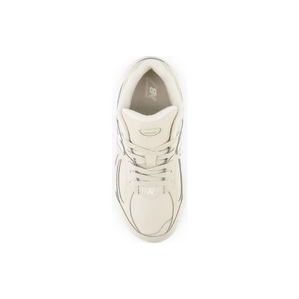 New Balance 2002R Beige Fleece Lined (GC2002TM)